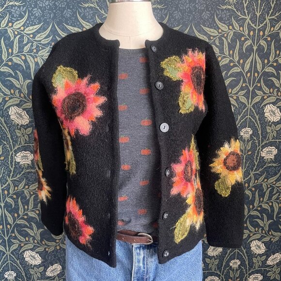 Vintage 1990s Susan Bristol Black Sunflower Wool Cardigan - Picture 1 of 10
